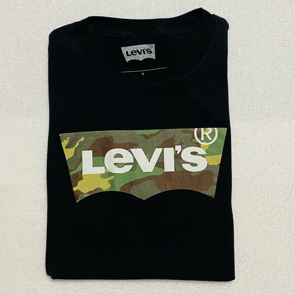 Black T-Shirt by LEVIS - Picture 3 of 6